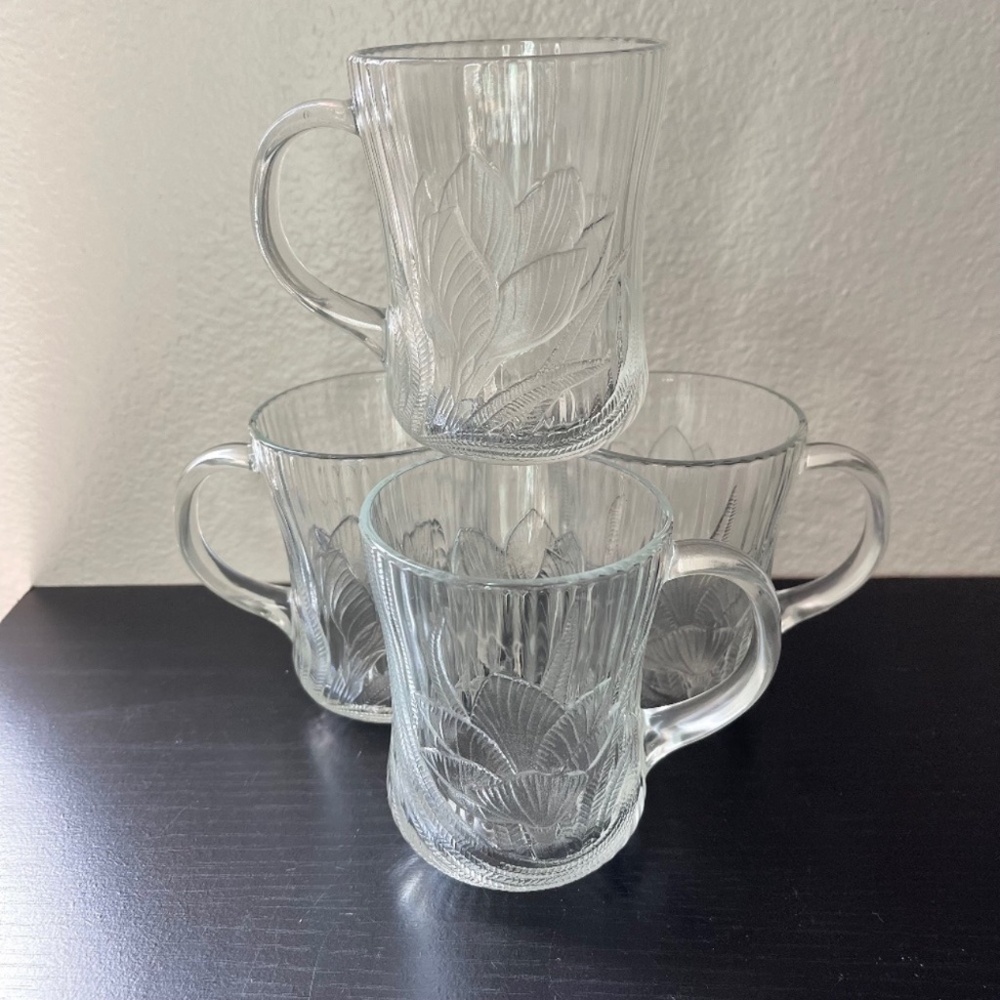 Arcoroc Set of 4 pcs  Clear Glass Mugs